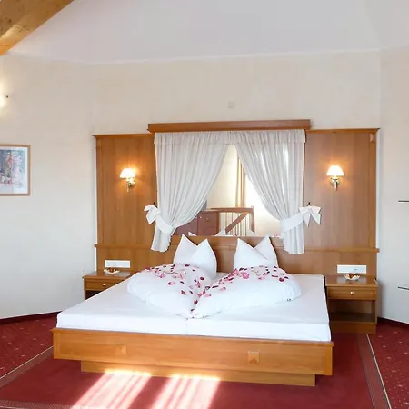 Hotel Haslbach Fgz 3*